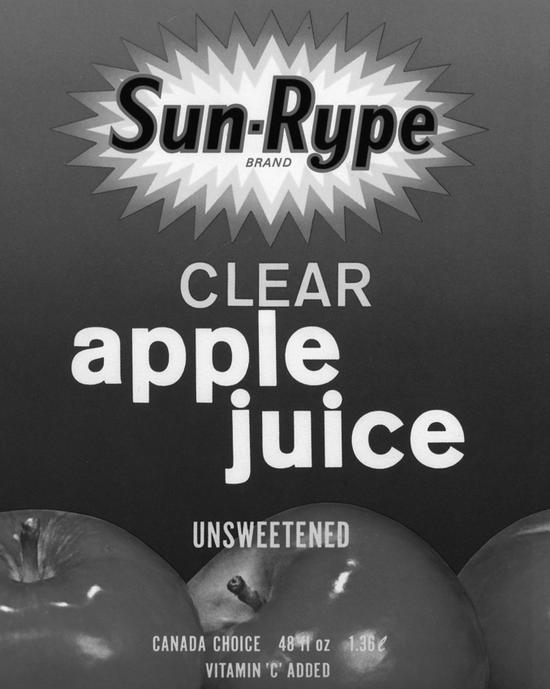A graphic with a text. At the bottom of the graphic are three apples. Text: Sun-Rype Brand, Clear apple juice. Unsweetened, Canada Choice, 48 fl oz 1.36l, Vitamin 'C' Added 