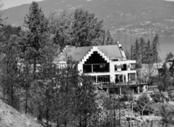 The shell of the dining room of the Lake Okanagan Resort is all that remains after the McDougall Creek Fire. | Sharron Simpson Collection